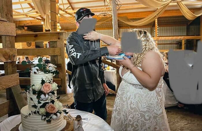 On Today’s Episode Of “Sir, This Is Your Wedding”….