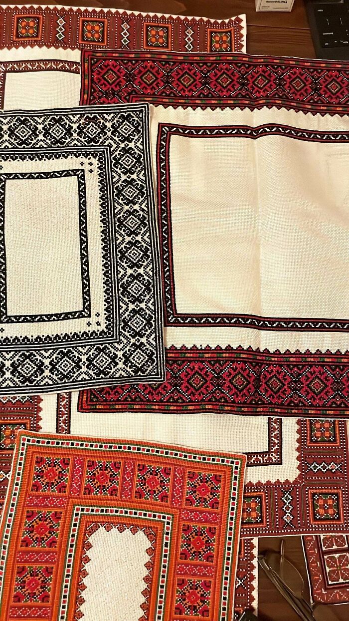 Bordado ucraniano hecho por mi abuela