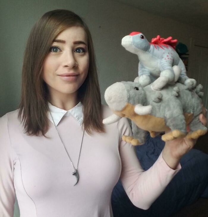 Just Landed My Dream Job... To Teach People About Dinosaurs And Prehistoric Animals At A Natural History Museum