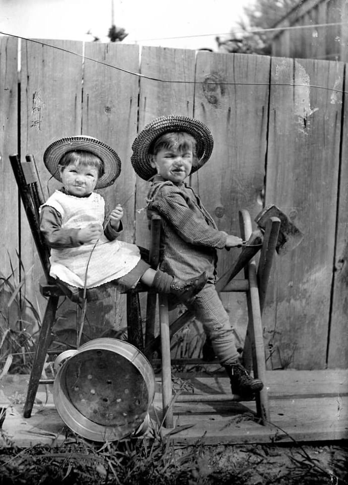 Do-It-Yourself Toy Horse. (1890s)