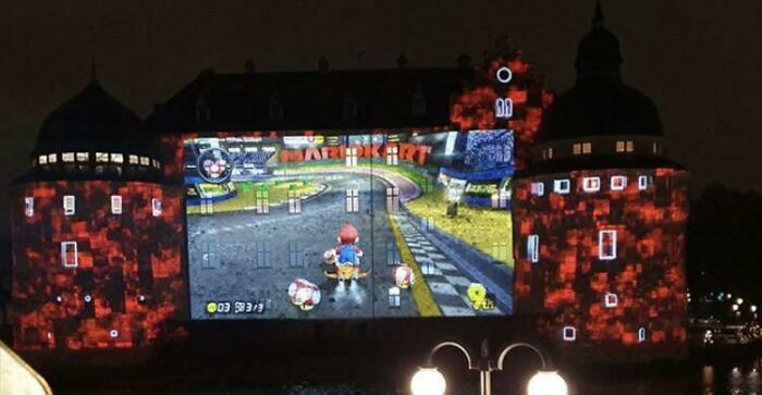 My Hometown (Örebro, Sweden) Set Up What They’re Saying Is The Biggest Gaming Screen In The World On The Wall Of Our City’s Castle