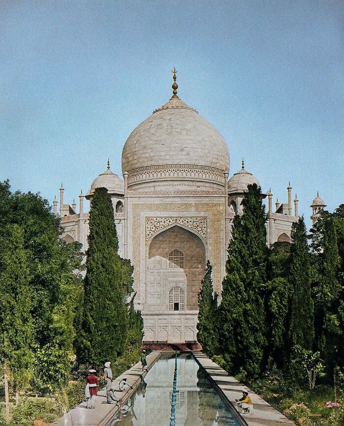The Taj Mahal In Agra, India, Commissioned By The Mughal Emperor Shah Jahan In 1632, Photographed Here By Felice Beato Ca. 1858