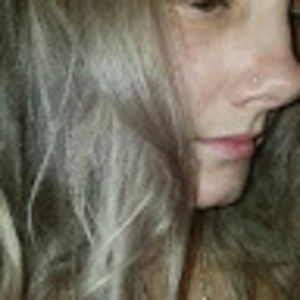 violettelillyrosepatrick avatar