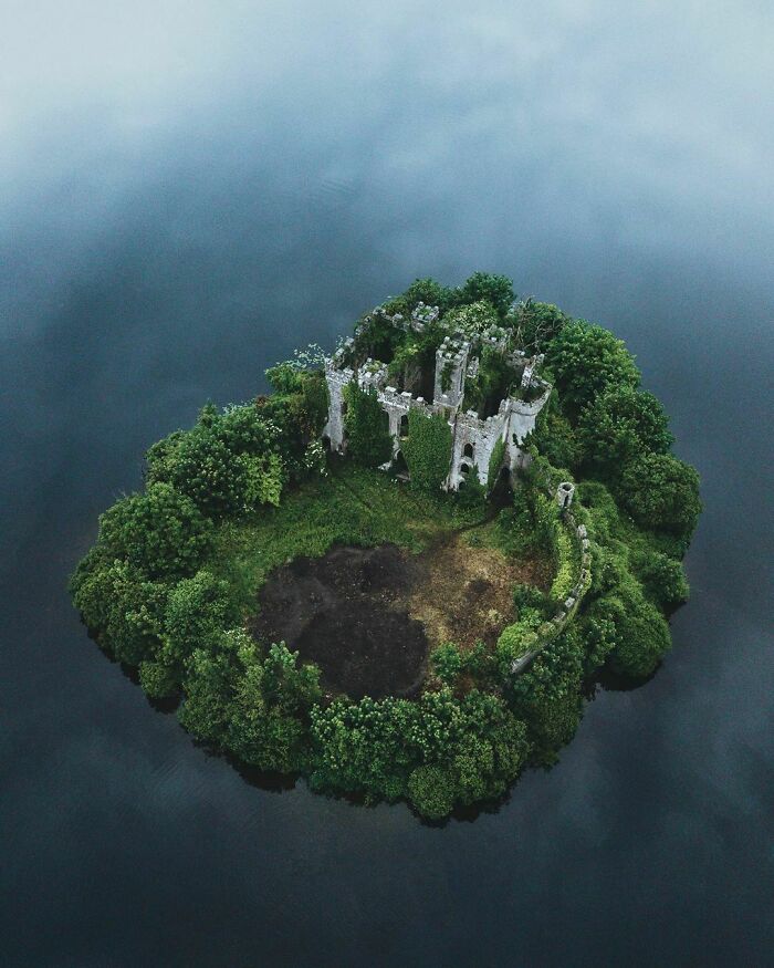 Abandoned Castle In Lough Key, Ireland
