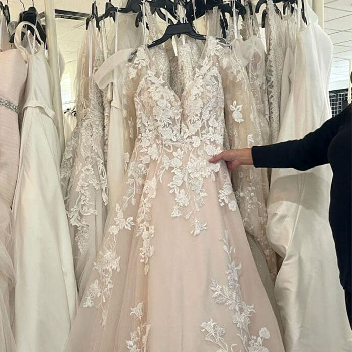 &ldquo;I Want Someone Else To Feel How I Felt&rdquo;: Woman Gives Away Her $3,000 Dress To Bride Who Couldn&rsquo;t Afford One