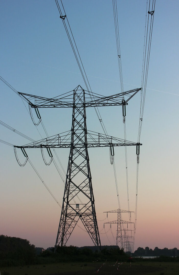 “What Is A Little-Known Fact That Can Save You From A Life-Threatening Situation?” (30 Answers)