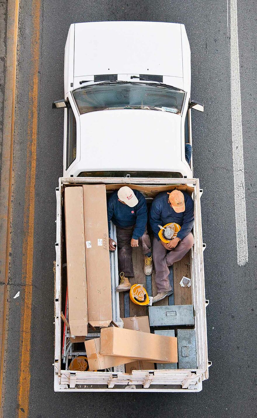 Photographer Shows Carpoolers Journey Across Mexico (87 Pics)