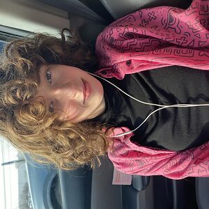 mym3l0dy-c0m-x avatar