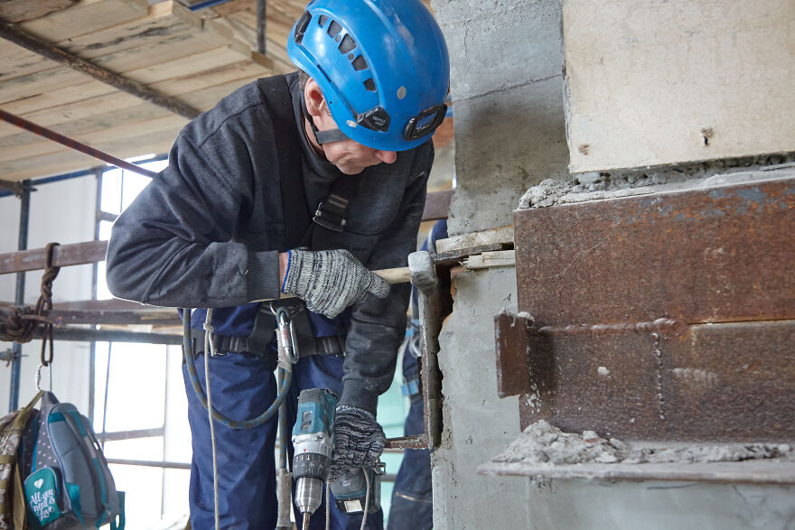 I'm A Photographer Working At An Altitude