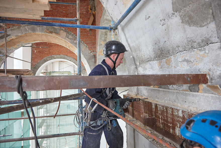 I'm A Photographer Working At An Altitude