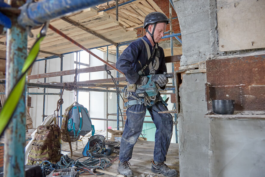 I'm A Photographer Working At An Altitude