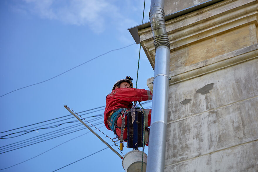 I'm A Photographer Working At An Altitude