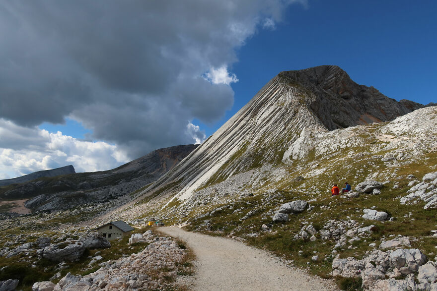 We Hiked The Italian Dolomitic Alps In 6 Days (31 Pics)
