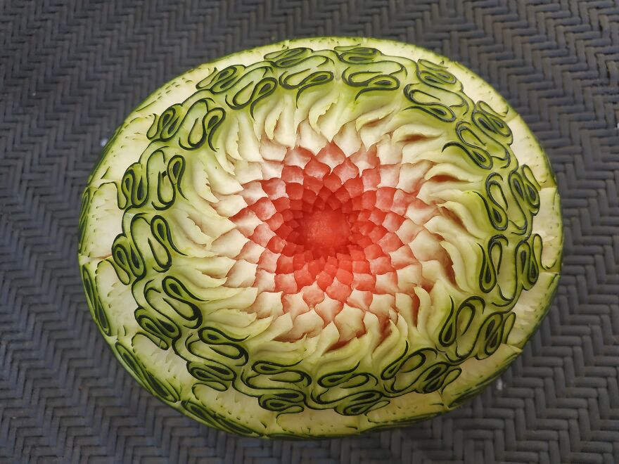 I Carved Watermelons That Shouldn't Be Eaten (13 Pics)