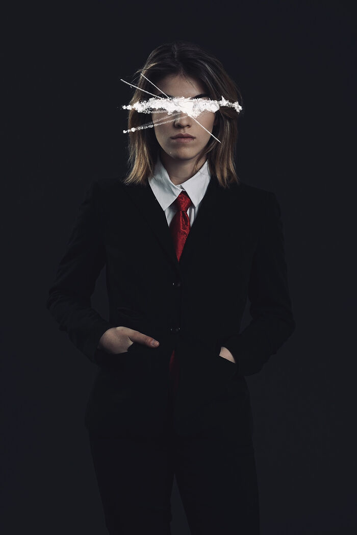 Self Discovery: A Photographic Project About Gender Identity (12 Pics)