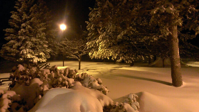 21 Inches Of Snow In The Pocono Mountains Of Pennsylvania