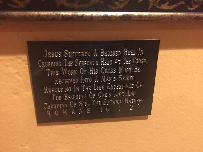 Woman Shares Pictures Of A Disturbingly Weird Airbnb She Stayed At Which Was Drenched In 'Hardcore' Christian Decor Woman Shares Pictures Of A Disturbingly Weird Airbnb She Stayed At Which Was Drenched In 'Hardcore' Christian Decor