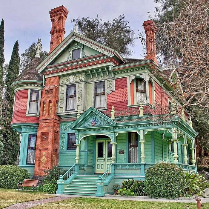 Of Course This Is In Los Angeles. Of Course It Is