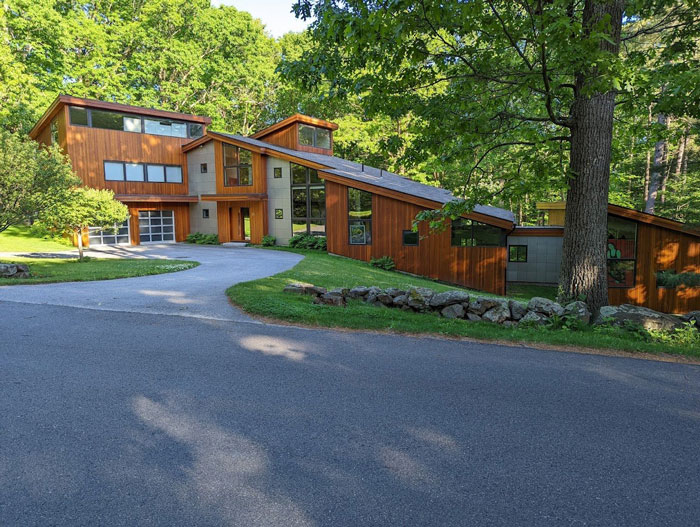 Found This In The Middle Of The Woods On A Very Rural Road. Stuck Out Because Of How Modern It Is But I Dig It