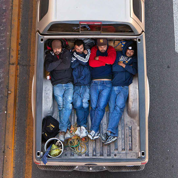 Photographer Takes Aerial Photos Of Daily Commuters Around Mexico In His Series “Carpoolers” (30 Pics)