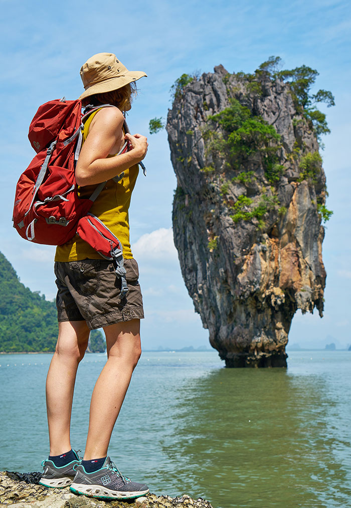 29 Changes In Clothing Fashion That Made Stealing Easier Or Harder, As Shared By Former Pickpockets And Magicians Online