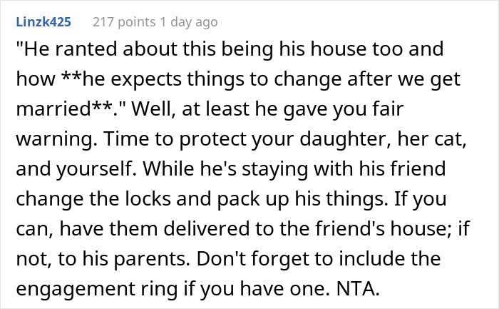 Man Lets Out An Indoor Cat He Hates "Probably Hoping For Her To Get Lost", Fianc&eacute;e Goes Off At Him In Front Of His Whole Family