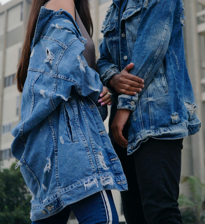 "What Feels Embarrassing But Shouldn't": 35 People Delivered An Answer