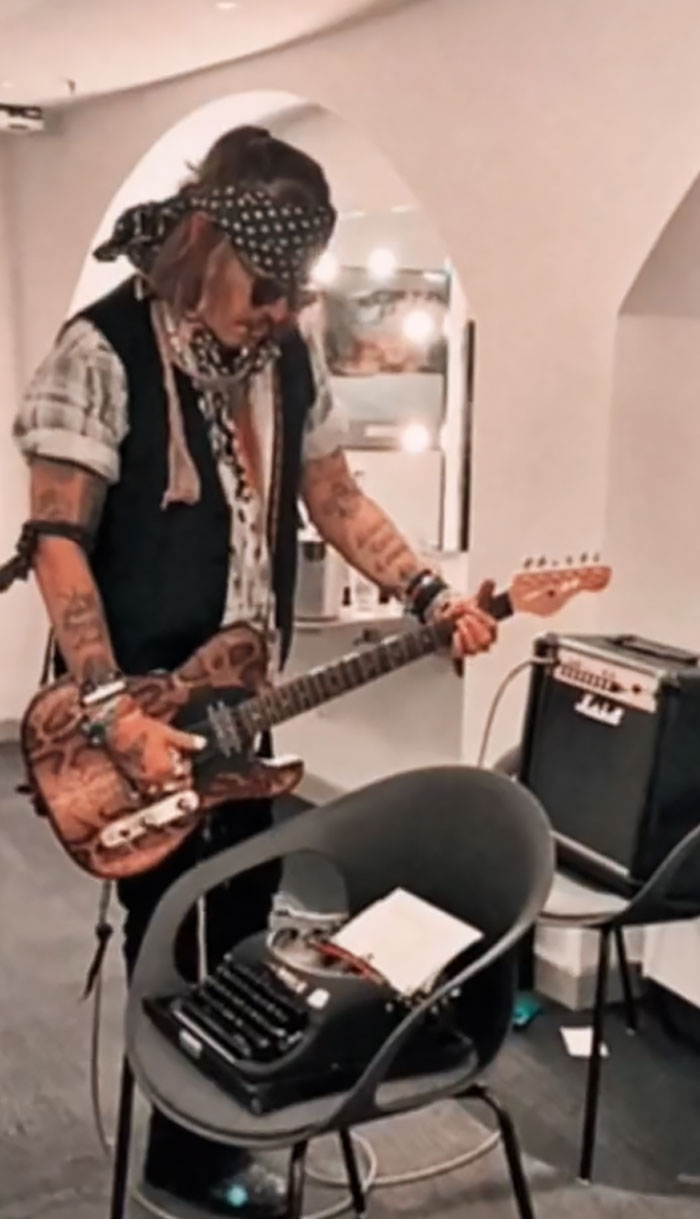 “To All Of My Most Treasured, Loyal And Unwavering Supporters”: Johnny Depp Joins TikTok And Goes Viral With His First Video Thanking His Fans “To All Of My Most Treasured, Loyal And Unwavering Supporters”: Johnny Depp Joins TikTok And Goes Viral With His First Video Thanking His Fans