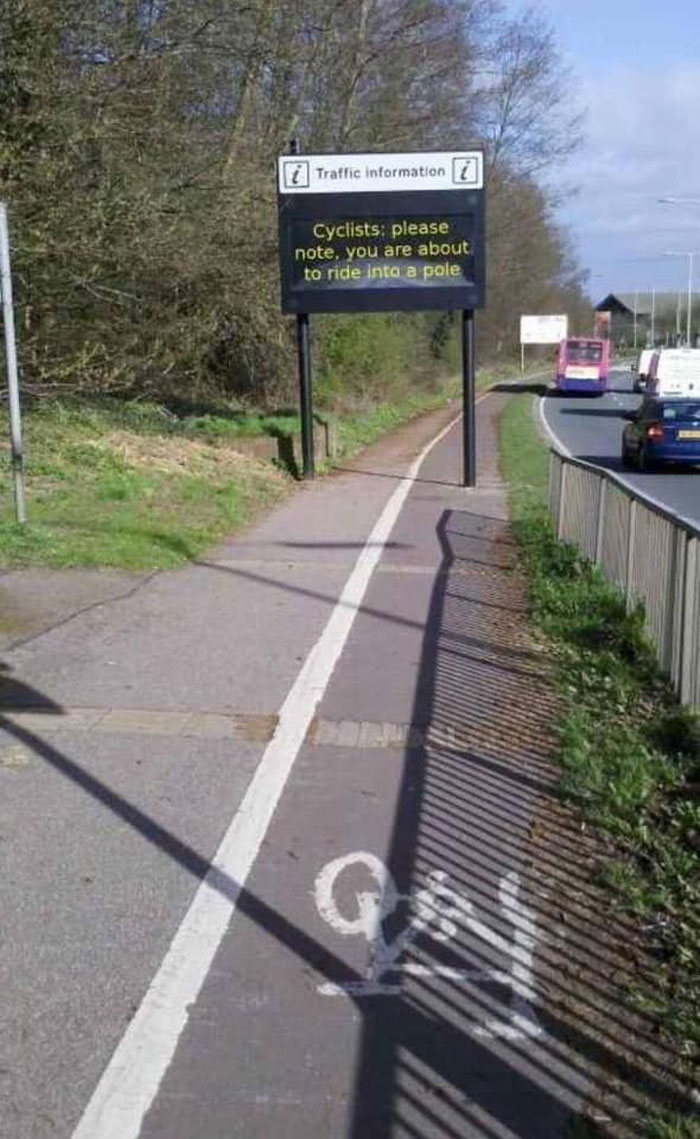 Funny-Weird-Sign-Pics