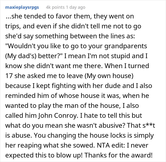 Mom Kicked Her 17 Y.O. Son Out Of The House He Owned By Inheritance, When He Grew Up, He Changed All The Locks While She Was Away Mom Kicked Her 17 Y.O. Son Out Of The House He Owned By Inheritance, When He Grew Up, He Changed All The Locks While She Was Away