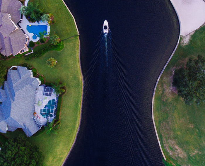 “You Eat Them Raw?”: 30 Shocking And Surprising Lifestyle Differences People Learned About After Visiting Someone Else’s Home