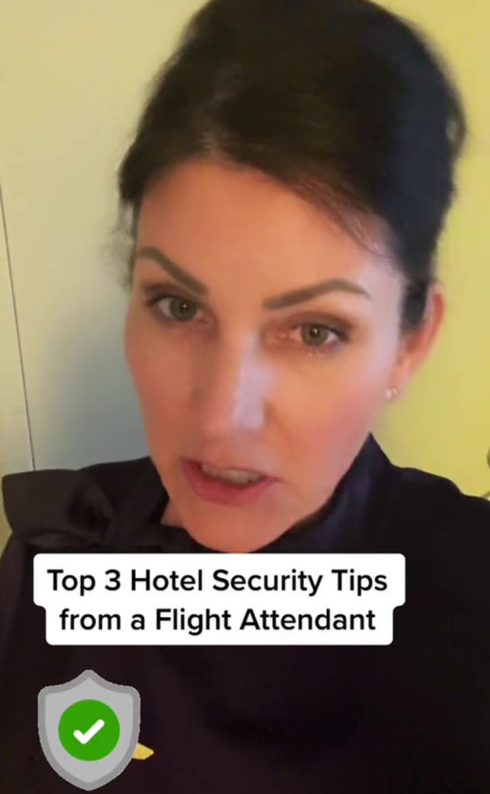 12 Hotel Safety Hacks For Solo Travelers, As Shared By This Flight Attendant