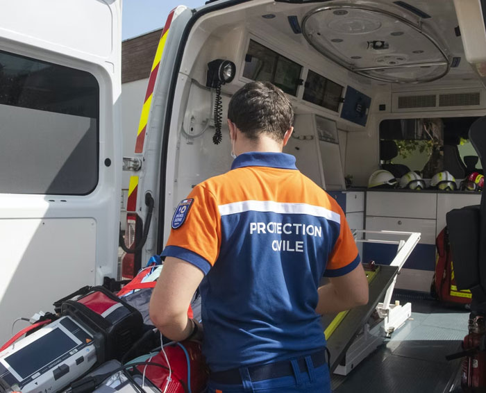 "No me pagan lo suficiente para aguantar esto": 20 personas comparten el momento en que comprendieron que estaban siendo explotados