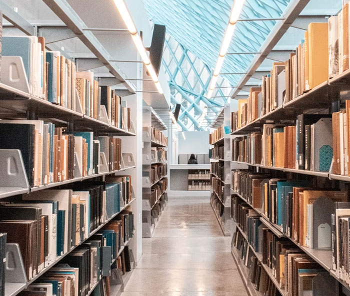 "No me pagan lo suficiente para aguantar esto": 20 personas comparten el momento en que comprendieron que estaban siendo explotados