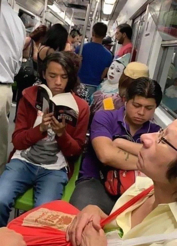 Images-With-A-Lot-Of-Stuff-Going-On