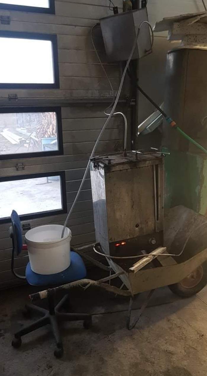 Images-With-A-Lot-Of-Stuff-Going-On