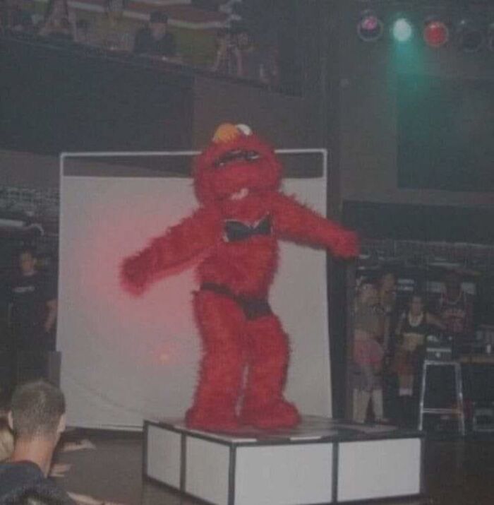 Images-With-A-Lot-Of-Stuff-Going-On