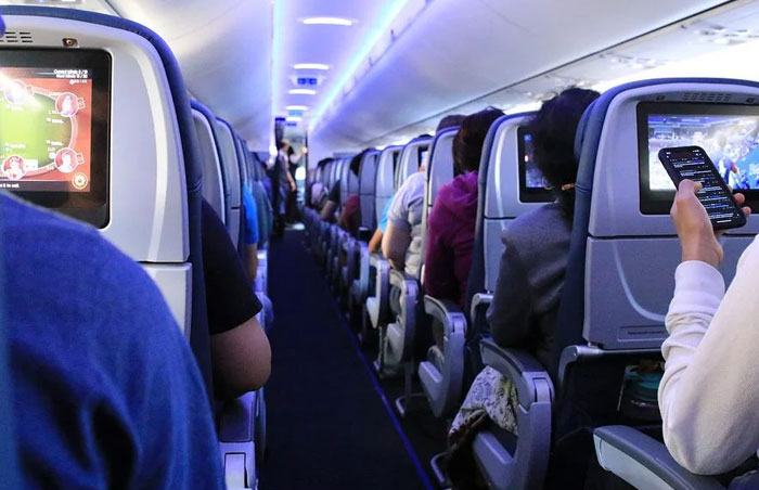 40 Times People Witnessed Their Incompetent Coworkers Make Such Dumb Mistakes, They Could Never Forget Them