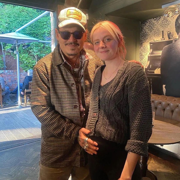 &ldquo;The Soundest Bloke Ever&rdquo;: Johnny Depp Enjoys Fish And Chips At Local Newcastle Pub Whilst Awaiting Trial Verdict