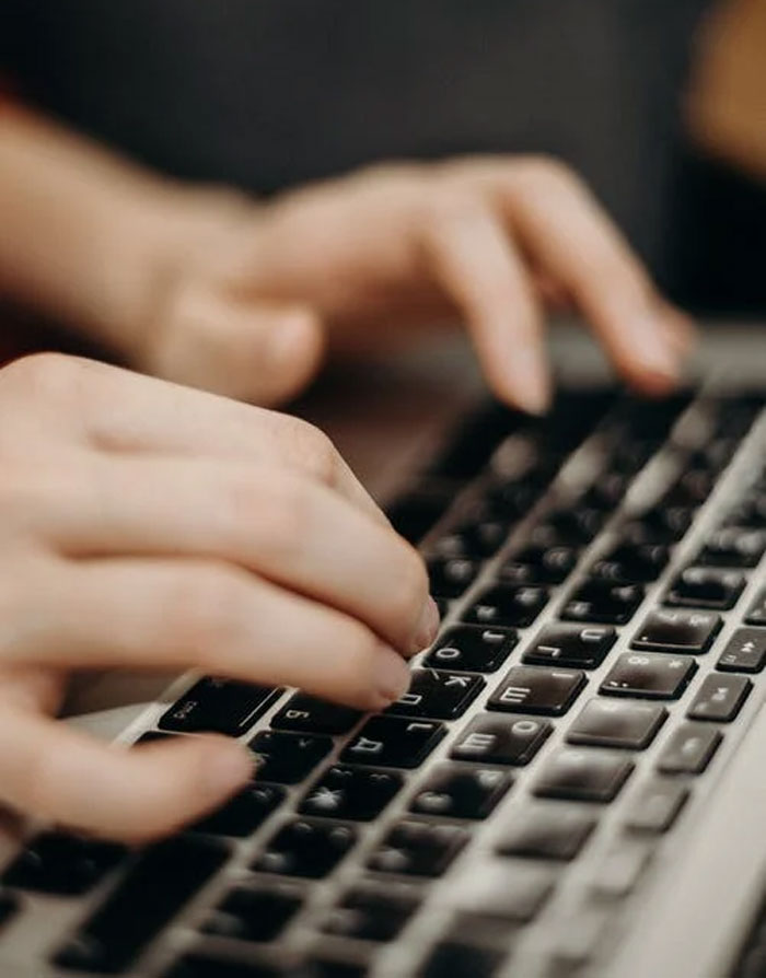 30 Times People Realized They're Working For An Idiot, As Shared In This Online Thread