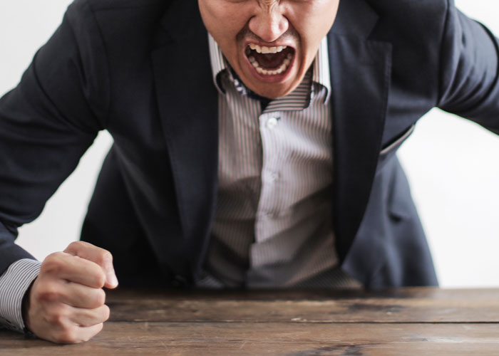 New Boss Doesn't Understand How Things Work, Drama Ensues When Employee Maliciously Complies With His Crazy Request