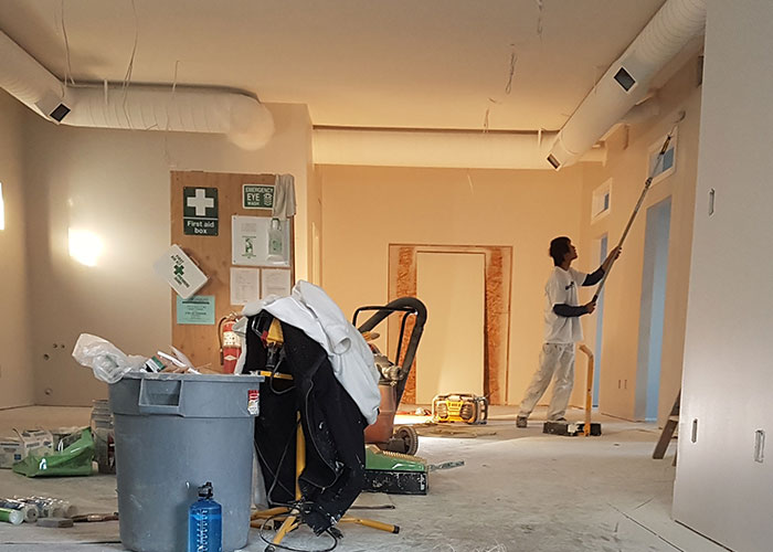 30 Careers That Seem Great But Are Actually Horrible And Careers That Are Often Overlooked, As Shared In This Online Thread