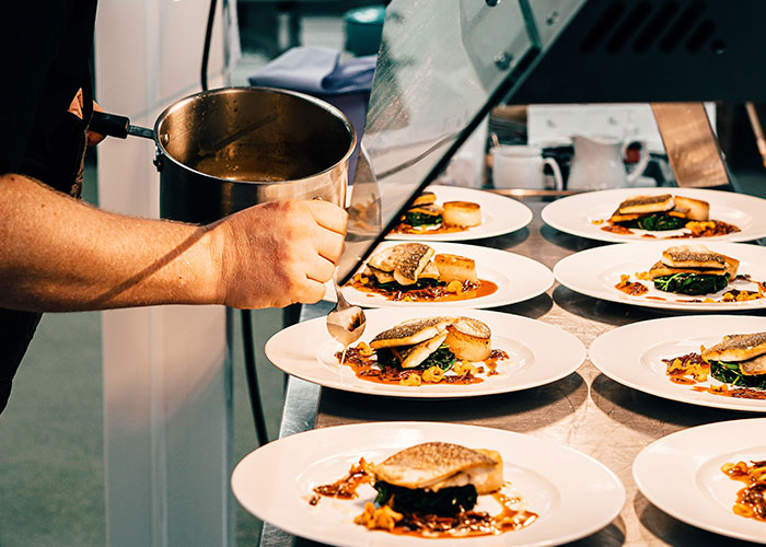 30 Careers That Seem Great But Are Actually Horrible And Careers That Are Often Overlooked, As Shared In This Online Thread