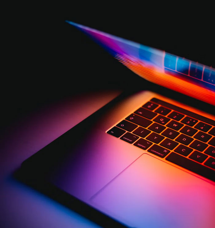 40 People Who Worked For The Super Rich Reveal The Craziest Things They Have Seen While On Duty