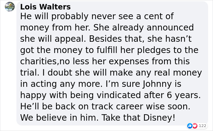 &ldquo;The Soundest Bloke Ever&rdquo;: Johnny Depp Enjoys Fish And Chips At Local Newcastle Pub Whilst Awaiting Trial Verdict
