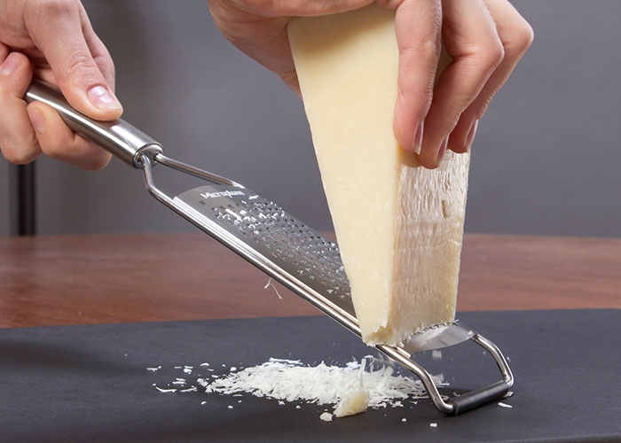 30 Common Cooking Mistakes That Amateurs Make That Annoy These Chefs