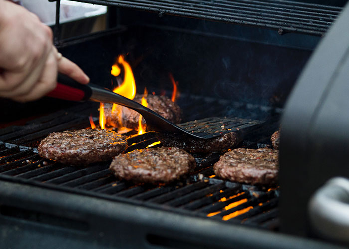 30 Common Cooking Mistakes That Amateurs Make That Annoy These Chefs