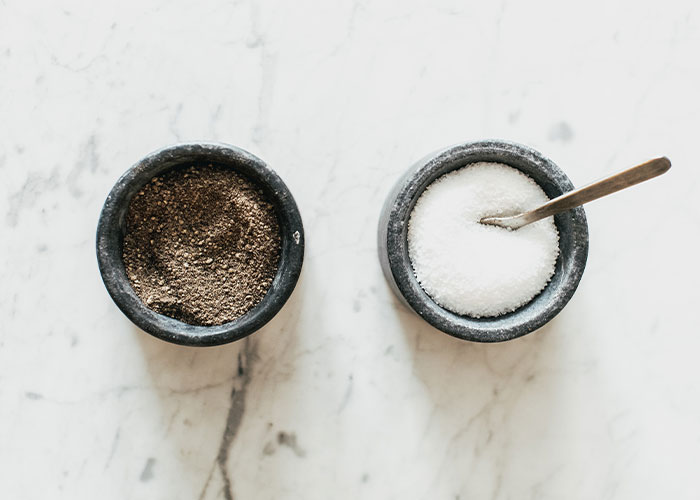 30 Common Cooking Mistakes That Amateurs Make That Annoy These Chefs