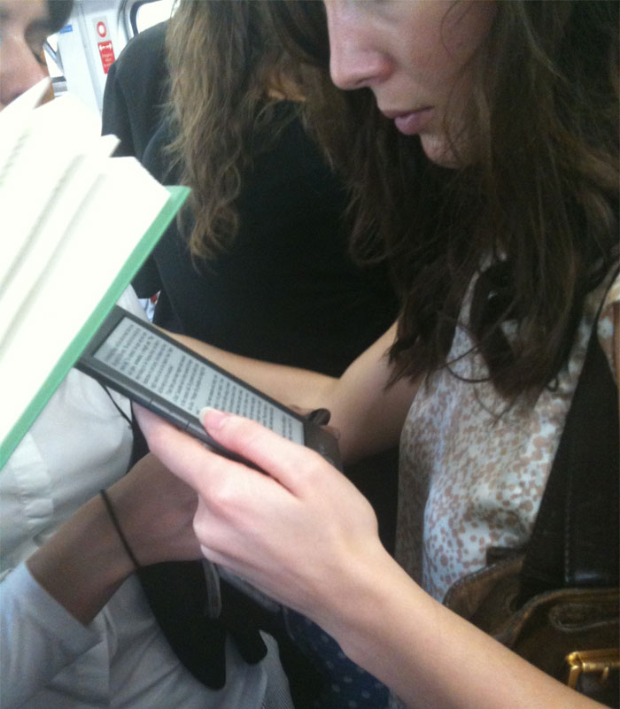 Writer Tweets About Owing Money To Amazon Because Readers Are Returning Their Finished eBooks, Sparks A Debate Among Online Users