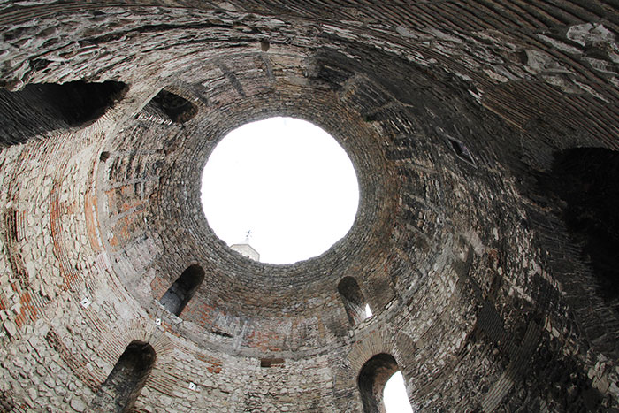 30 Disappointed Tourists Share Their Underwhelming Travel Experiences